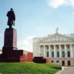Lenin gazes upon the State Opera and Ballet Theatre, Kazan, Tatarstan.
