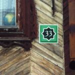 House number and globe in the Tatar Quarter